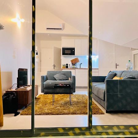 Appart. Avec Grande Terrasse Vue Ocean Apartman Saint-Gilles-les Bains Kültér fotó